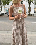 Vestido con cordones, tirantes a cuadros y corte en A