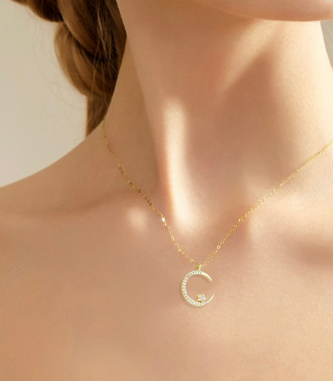 Collar de luna y estrella brillante