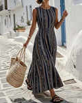 Vestido de escote redondo, sin mangas y de largo midi